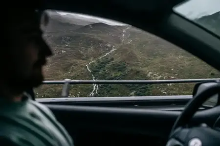 Szwajcarska sieć autostrad oraz informacje dotyczące zakupu winiety na 2025 rok